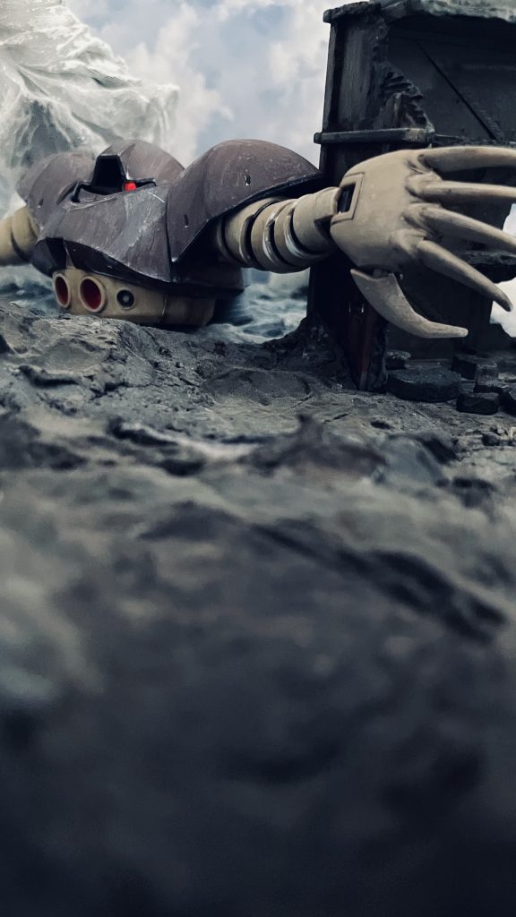 上陸を窺うゴッグです。