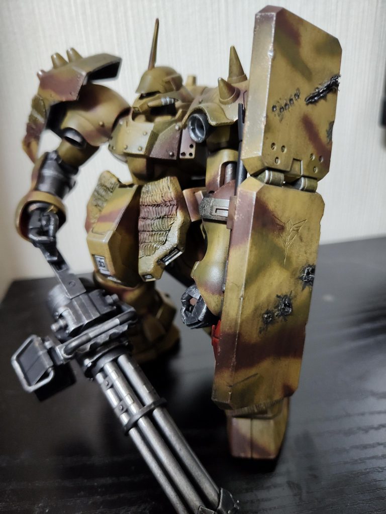 雑ですがシールドダメージ表現もしてみました