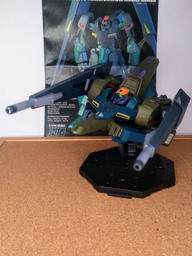 0087 年 5月?日『シャイアン』を『カツ・コバヤシ』と共に脱出した『アムロ・レイ』が『カラバ』に合流する。0087 年 5 月 22 日『エゥーゴ』のMS部隊と『カラバのアウドムラ』が『ケネディ基地』に向かう。0087 年 6 月 8 日『ティターンズ』が『グリーン・ノア2(通称:グリプス2)』を移動。宇宙要塞『ゼダンの門』完成。0087 年 6 月 29 日『ティターンズ』が『ホンコンシティ』を襲撃。 ☝️今ここら辺👇 😁 0087 年 7 月 8 日『アウドムラ』が『ホンコンシティ』を出航。0087 年 8 月 10 日『ティターンズ』が『アポロ作戦発動』し『フォン・ブラウン市』を襲撃。一時的に占拠するものの『エゥーゴ』の反撃と内紛により、数日で撤退に追い込まれる。