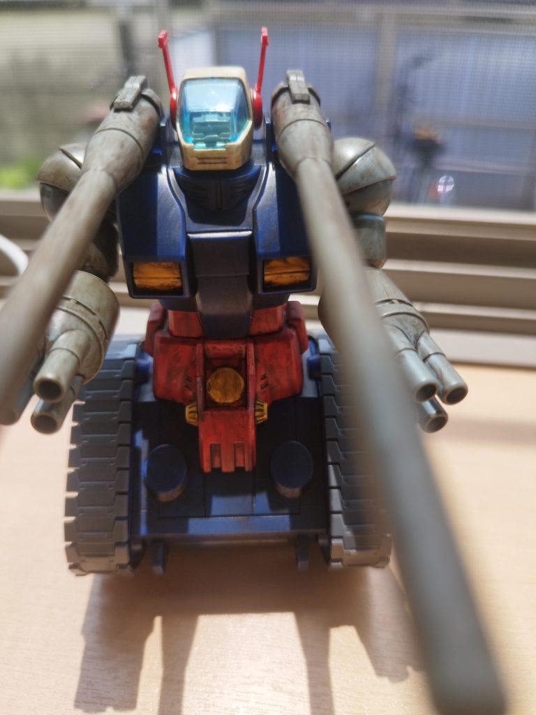 キャノンあるとピント合わせが(gundam-kao10)