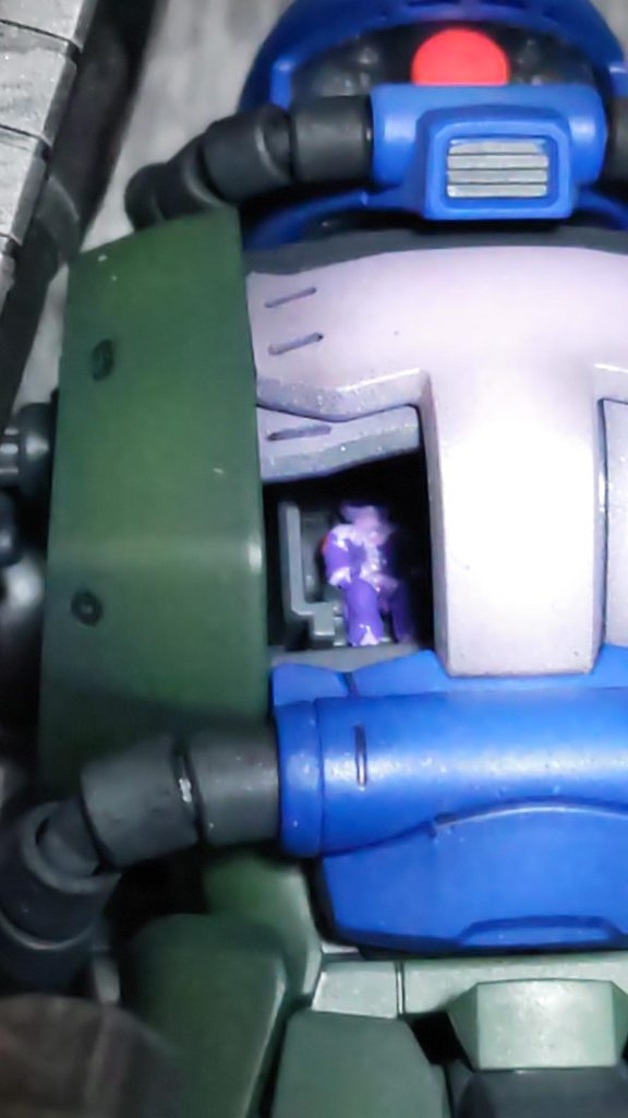 このキットにはアナベル・ガトーが入っております💦