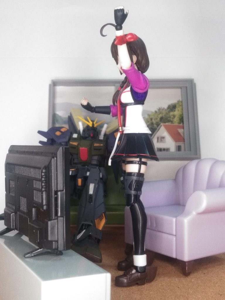 主役機交代！又はパワーアップ！！物語中で、一番心が踊る💃イベントですよね 😁🎶🎶盛り上って行くストーリー⤴️⤴️計算され尽くしたドラマ🤔名言炸裂‼️この様な状況での乗り換え、又はパワーアップを見たいのが視聴者の心境 🤩👏👏👏・・・ですが、リアルロボット系の作品(特にガンダム作品)だと、淡々と何事も無かった様に乗り換える事が多いのが、実状ですかね 😭｢UP主｣が思い付く『ガンダム作品』でドラマチックな展開なのは『 機動武闘伝Gガンダム』かな❓🧐 『熱きシーンに興奮する人』(演:ｼｸﾞﾚｶｲｻﾝ)『一緒に視聴していてビックリする人』(演:ﾌｯｹﾊﾞｲﾝ35th) 