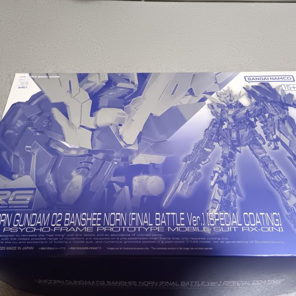 自分へのご褒美に！個人的に、盾の開閉が楽しみです！ https://p-bandai.jp/hobby/special-1000017713/（1枚目）