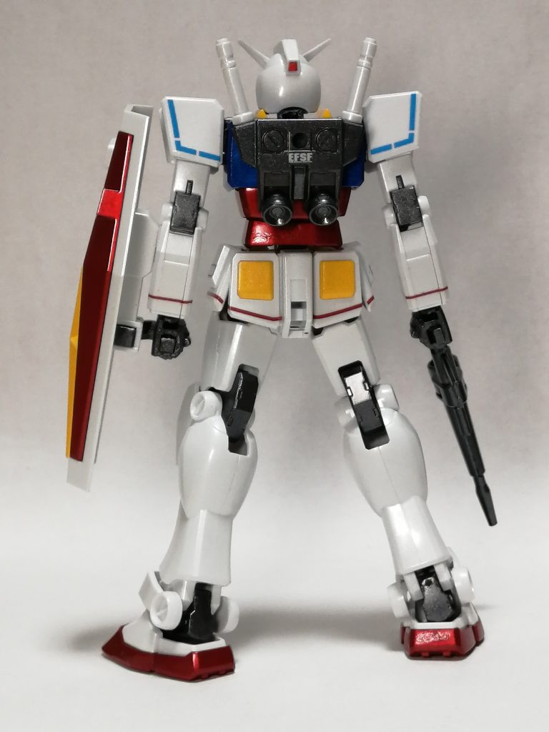 いつものメタリックカラーを使っています😄白色パーツ→パールホワイト、青色パーツ→メタリックブルー、赤色パーツ→メタリックレッド、黄色パーツ→パールイエロー、グレーパーツ→ガンメタルです。