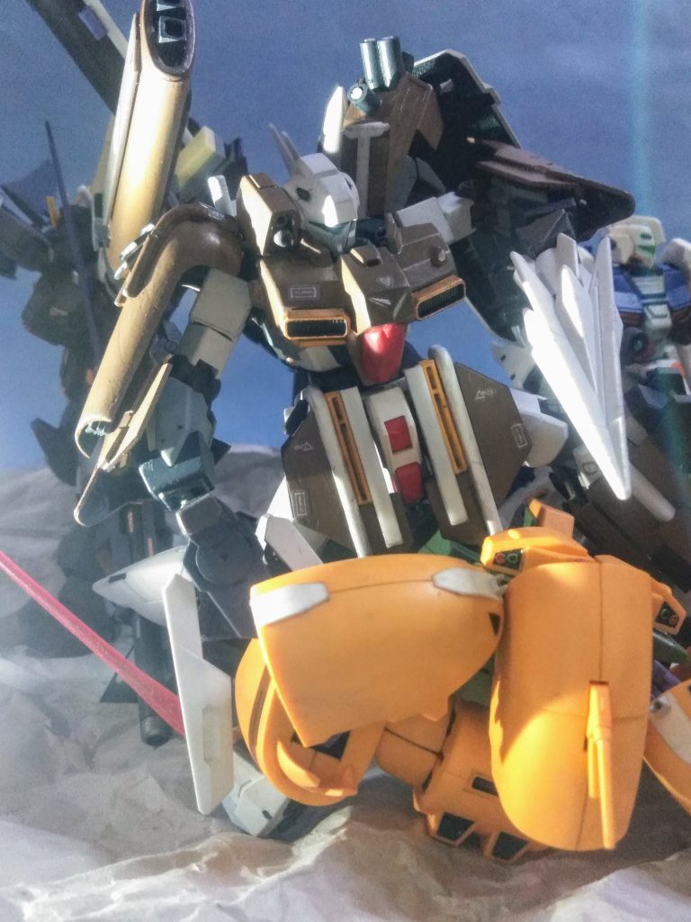 こんな感じでグタグダ!だらっト!!実行です😤💨💨 『ジーライン』の設定は古くから存在しています┐(´∀`)┌しかし、初期案から数十年経った今のデザインは全くの別物(当然、UP主基準)(;-ω-)ノアレンジがスギるのでは❓と!思わぬでも在りません(勿論、UP主基準)(´д`|||)マア、こんな感じでも『ジーライン』は遊び応えのあるキット💕ヾ(●´ω`●)💘 この事実が、ハッキリ示されましたネ゚+.゚(´▽`人)゚+.゚