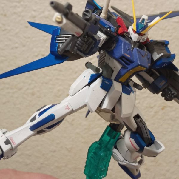 GAT-105/Ex01 ダガー試作型（カスタムビルド）