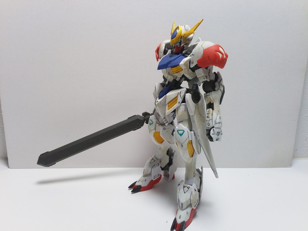 ソードメイスがとても似合う機体