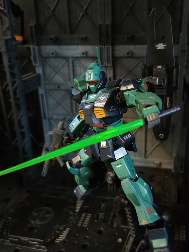 シールドの角度に注目です