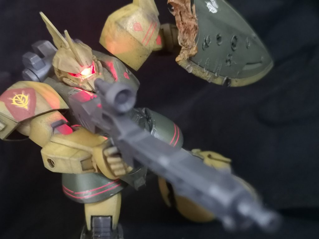 今回は好み100%のゲルググにしました。ご感想教えていただければ幸いです。