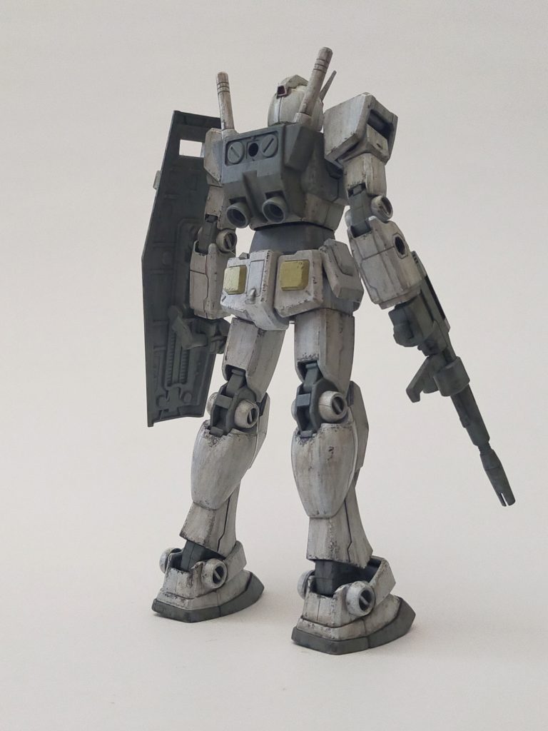 HG RX-78  素組み 筆塗り–3枚目/制作者：あmろ