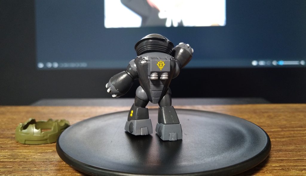 不器用な私でもなんとか塗り分けました、ハイセーブルの筆ありがとう