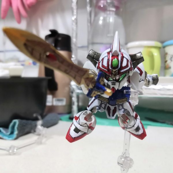 神秘騎士ネオガンダム｜LUNLUN（邪道可動）さんのガンプラ作品