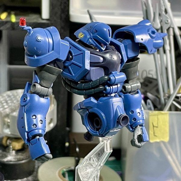 ジークアクスコンに向けてケンプファーを始めました現状こんな雰囲気でやろうかと思ってます軽キャノンとかやりたかったのに全然買えない 制作中のバルバトスすら終わってないので完成は遠いですがとりあえずやってる姿勢だけ晒しておきます（1枚目）
