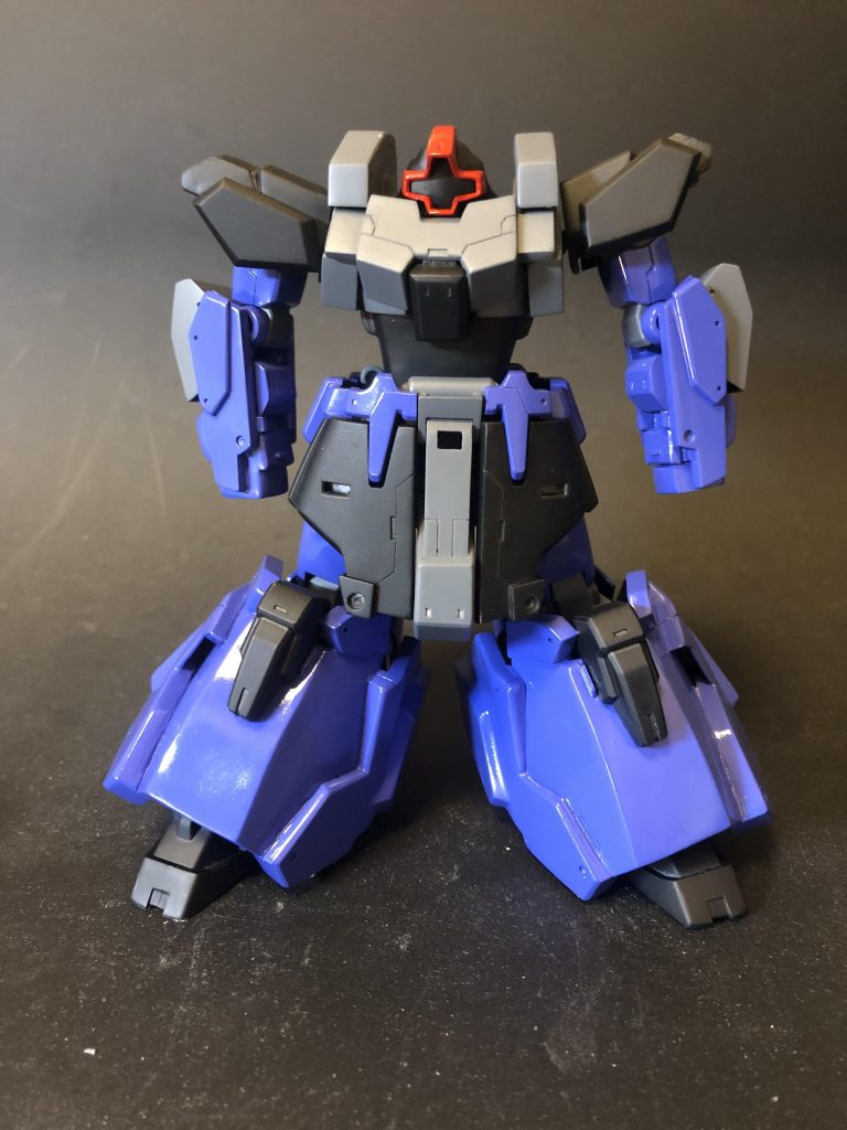 最初はこの色にしようと思ったのですが納得がいかず結局オーソドックスなやつに落ち着きました