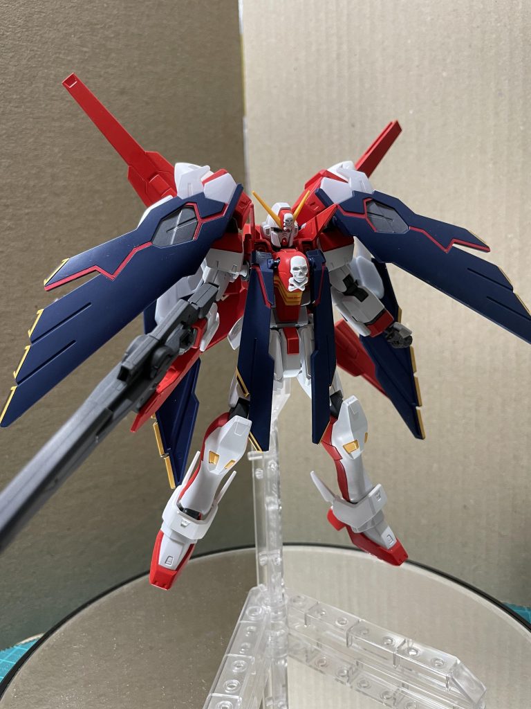 クロスボーンといえばフルクロス。赤いところの塗り分け大変でした。