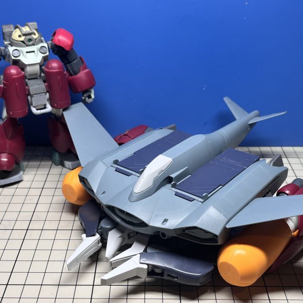 作業開始から約1ヶ月。ティックバラン、なんとかカタチになりました。オマージュさせてもらってる方が海上でしたので、こちらは海中を進みます。じゃぶじゃぶあともうちょっと盛って整面処理したら工作終了。ただ…クソみたいな暑さのせいで換気をしたくないから塗装はまた後回し！ 再販アーティファクトも届いたし、オラザクにも応募してみたいし、今年の夏はやりたいことが多過ぎます。働いてる場合じゃねぇぞ