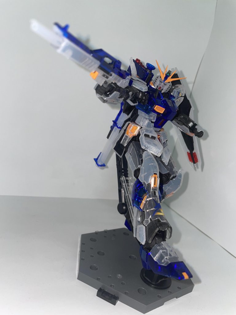 RX-93ff/福岡νガンダム[フィンファンネル＋ロングレンジフィンファンネル仕様]〔正式名 RX-93ff νガンダム [クリアカラー]〕【パルスアレンジ・オブ・カスタム＋カラーモデル】–6枚目/制作者：【電幻龍メンバーズ】ドラグーンの開発部