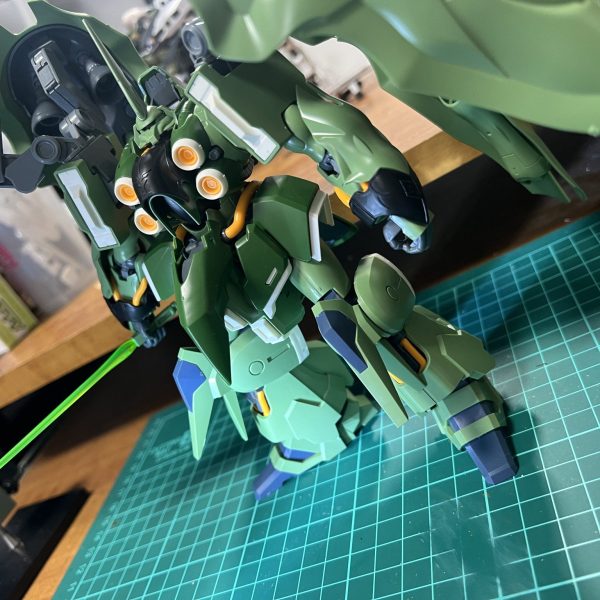 仮組み〜このクシャトリアで色々練習させてもらいますぞ