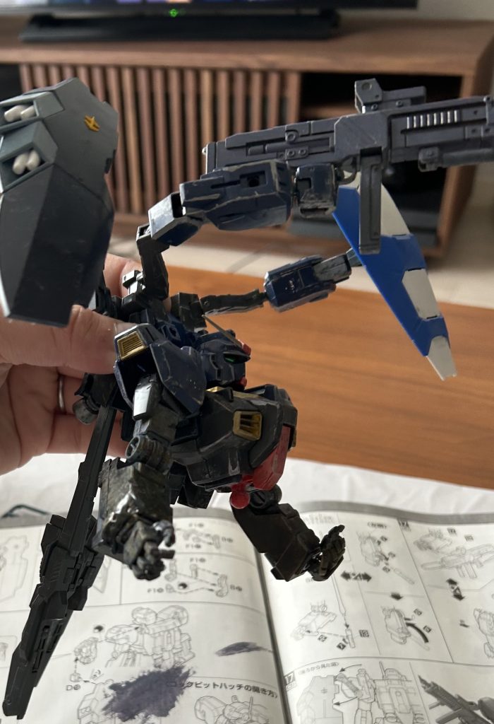 装備品を付けるとこんな感じです。