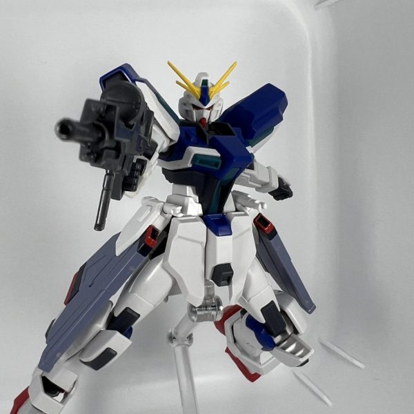 ガンダムトリスタス