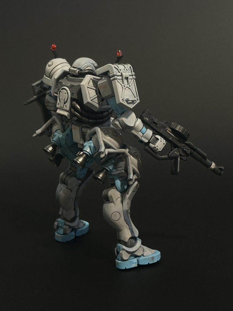 山下いくと氏による独特なパーツ形状が斬新で、組んでいてとても楽しかったです。