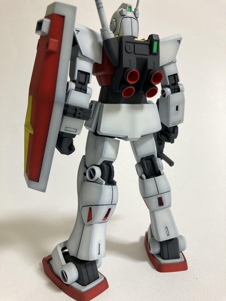 特徴的な後頭部