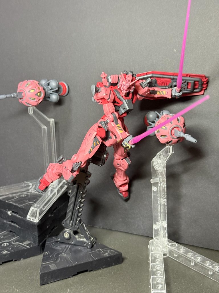 スタイル良く可動も素晴らしいので何気ないポージングもバッチリかと