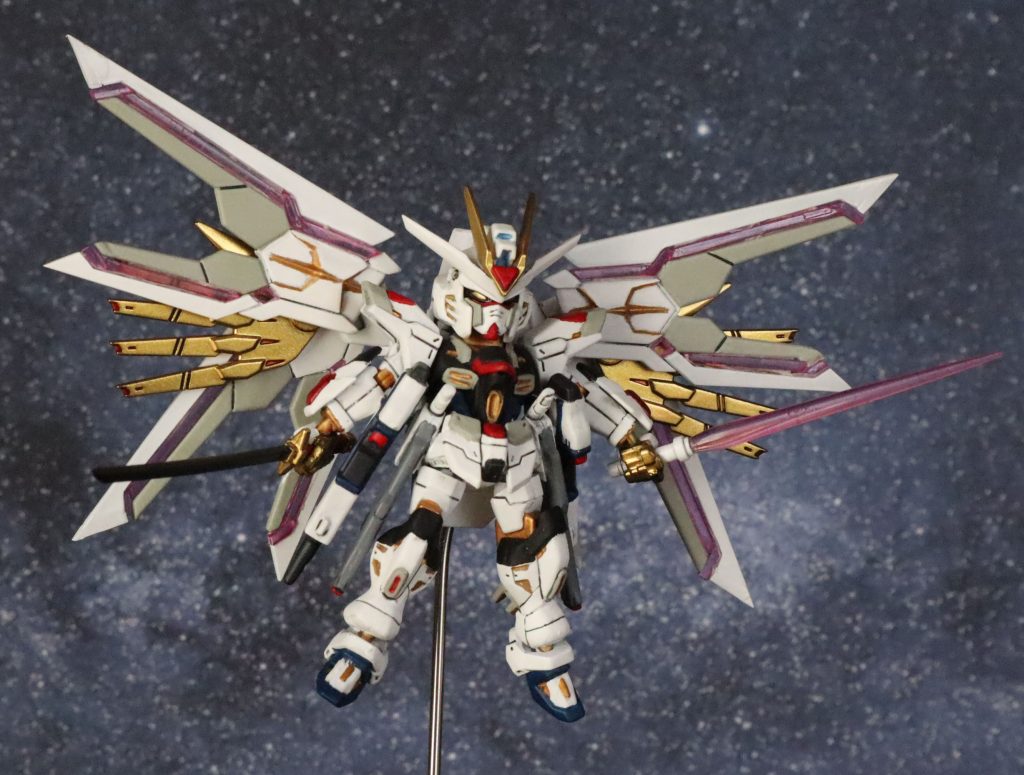 首と足の付け根は、ボールジョイントで稼働できるようにしました。