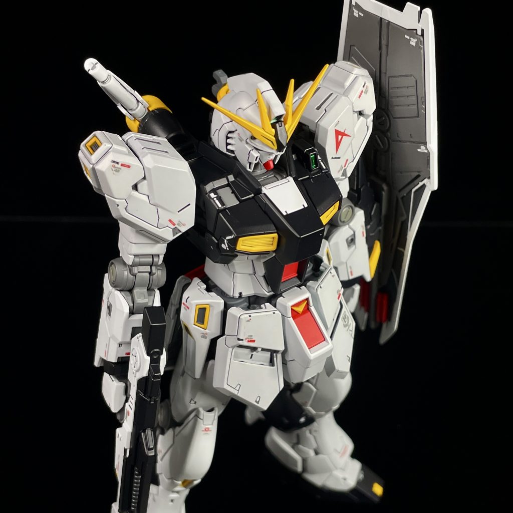 RG νガンダム–4枚目/制作者：BANTOA