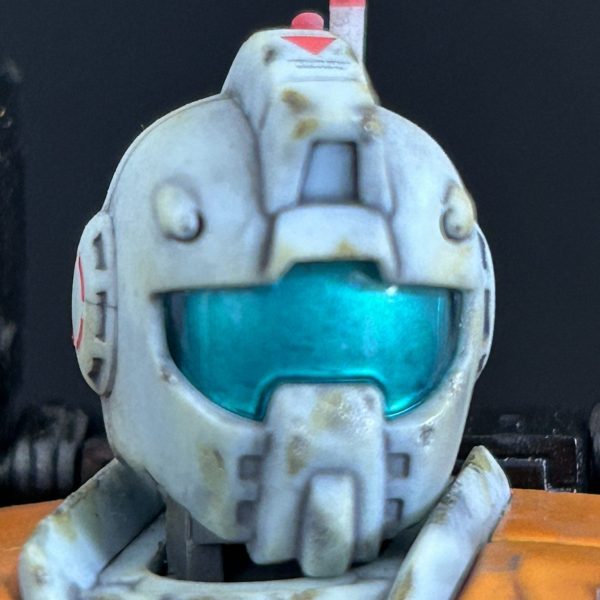 HGUC ジム(ショルダーキャノン装備/ミサイルポッド装備)