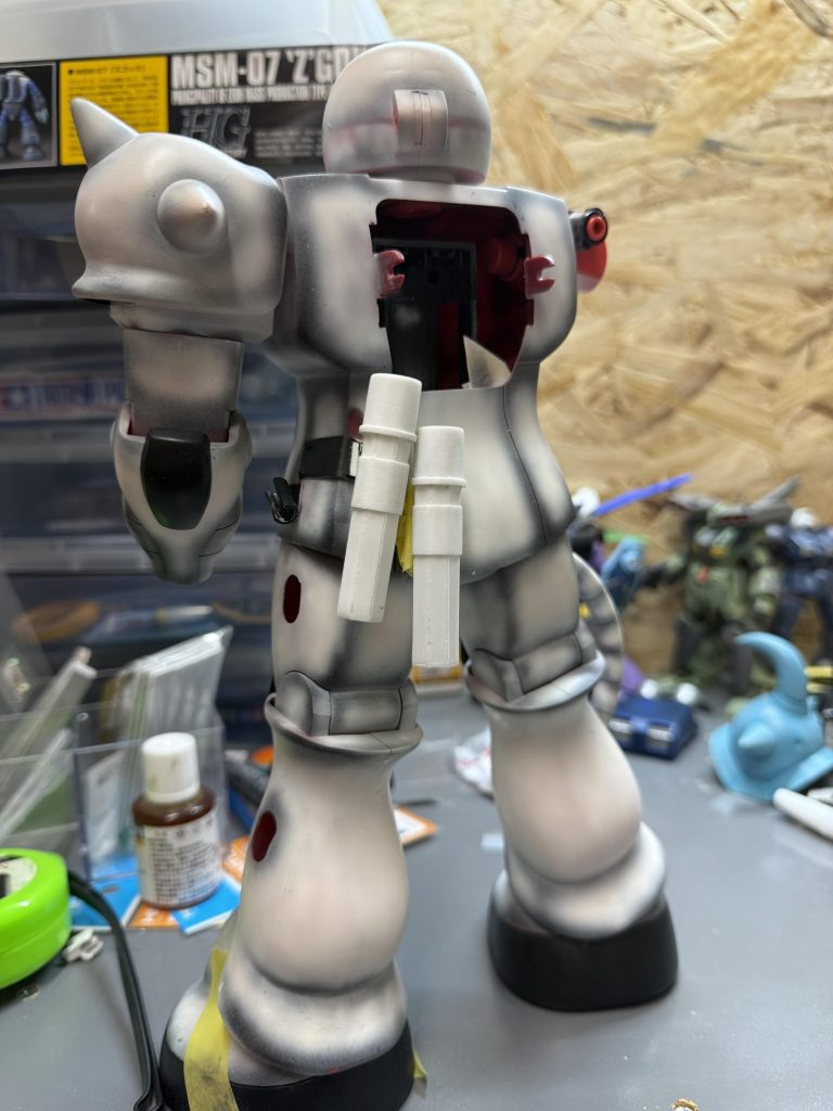 適当〜にプラ板で作りました。