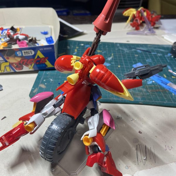 YouTubeでVガンの考察見てたらザンスカールのヤバい支援メカを追加したくなってしまいました(gundam-kao5)もうメチャクチャです　笑でも自分のリビドーのまま突き進んで行きます！だって楽しいから😃（4枚目）