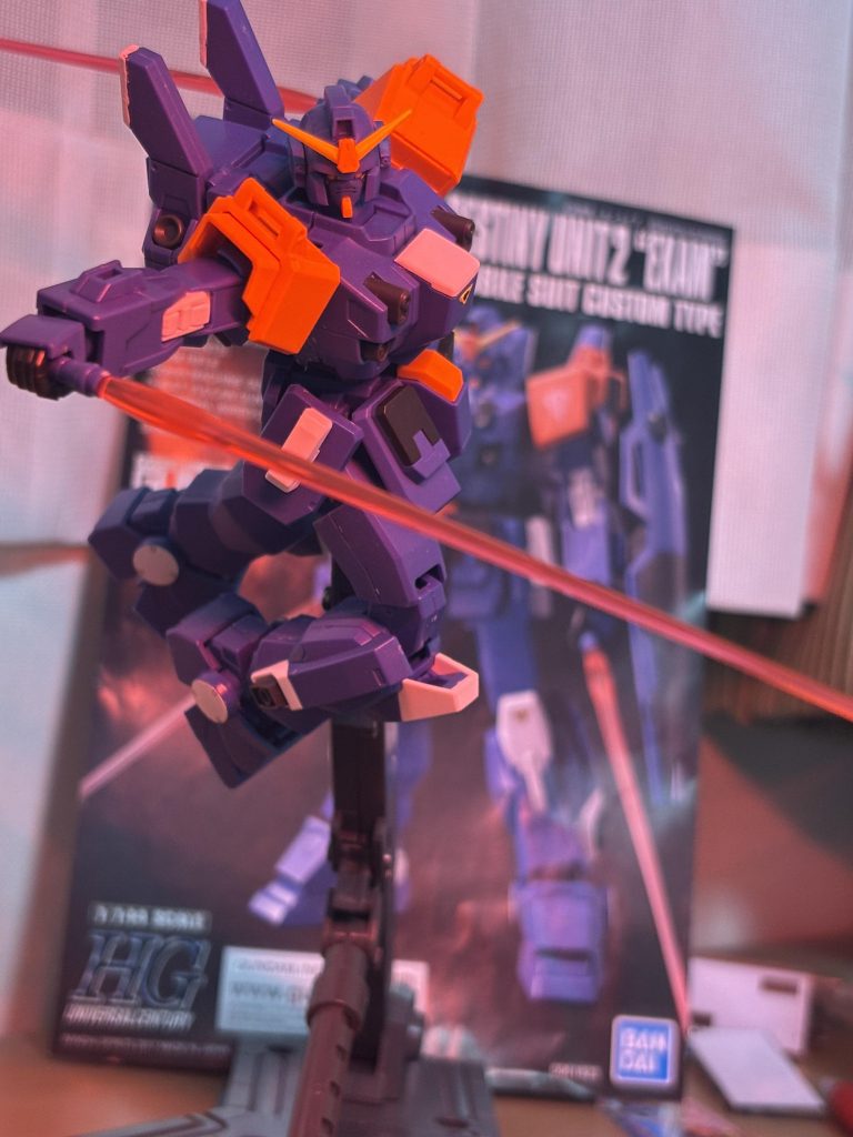 スラスターを噴かしながら切り込み突撃!うん。そうそう。これぞ、2号機だ。