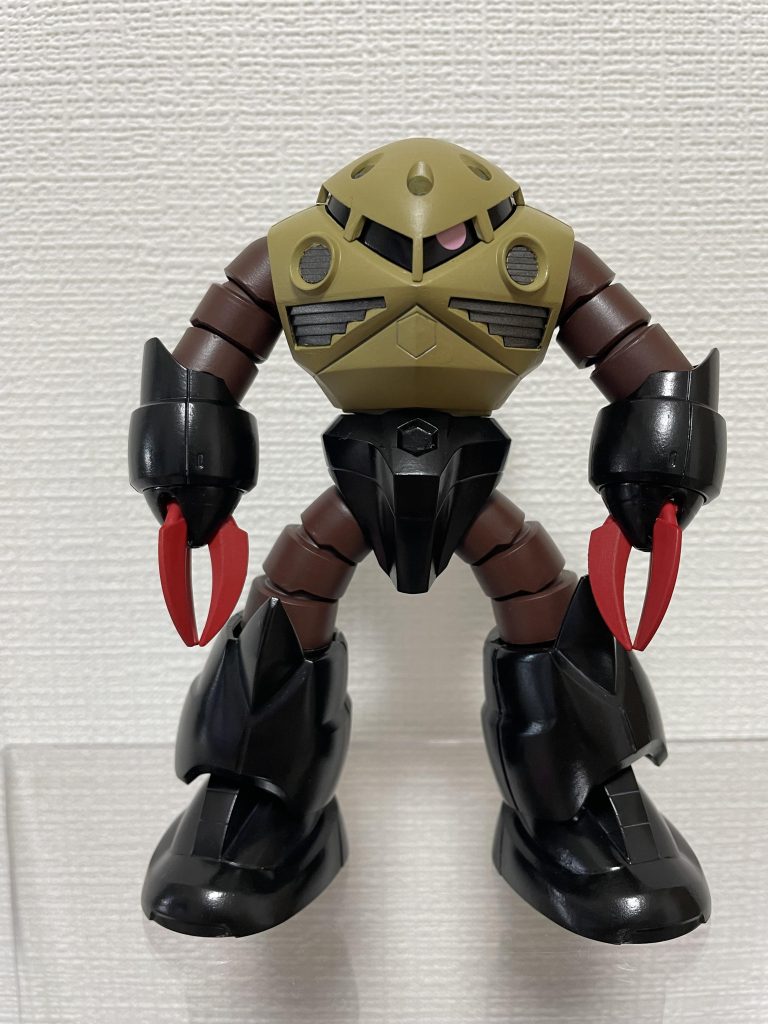 タミヤのアクリル塗料ミニで筆塗り。