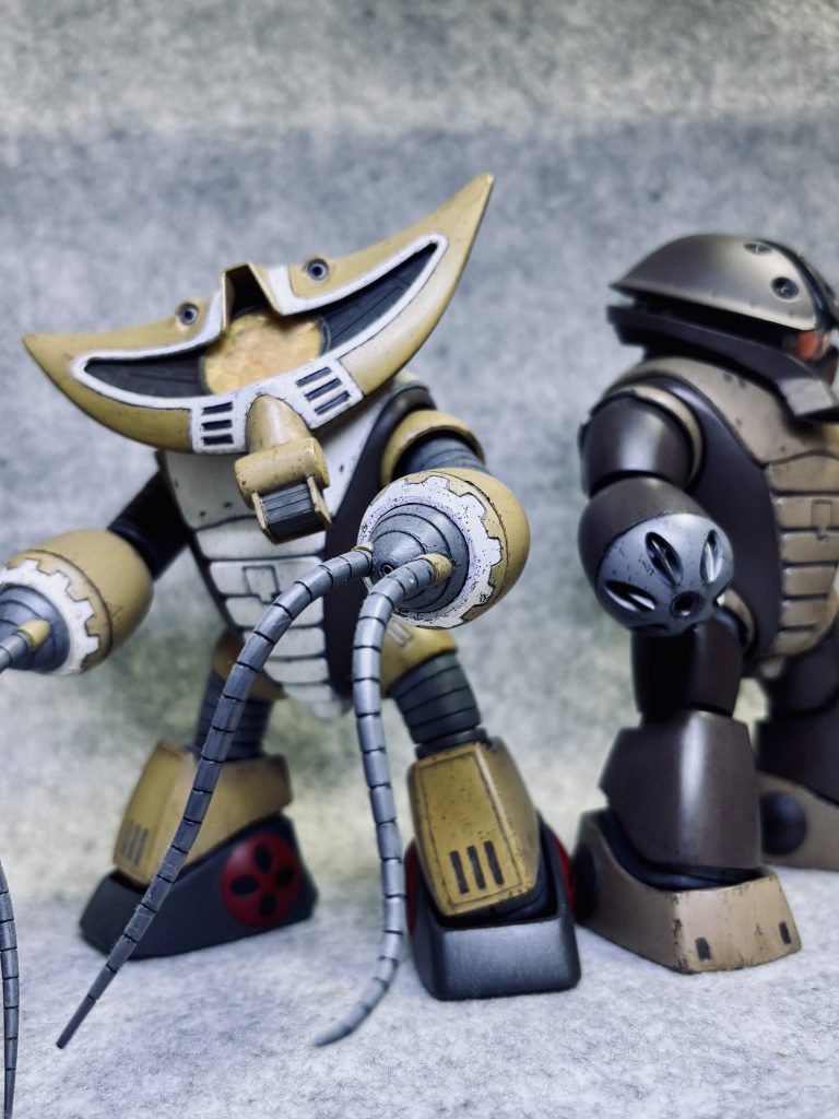 兄弟〜アッガイと📷