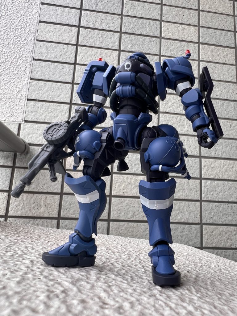 青いザク