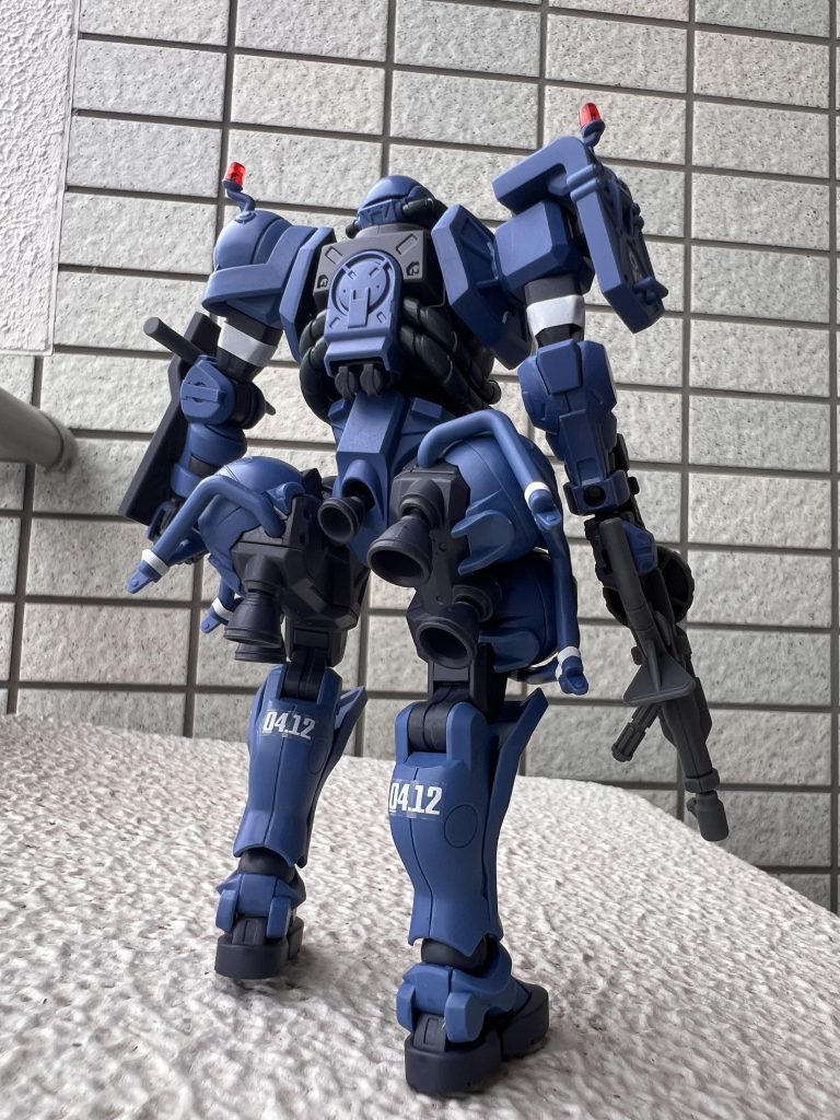 青いザク–2枚目/制作者：@shoara1218