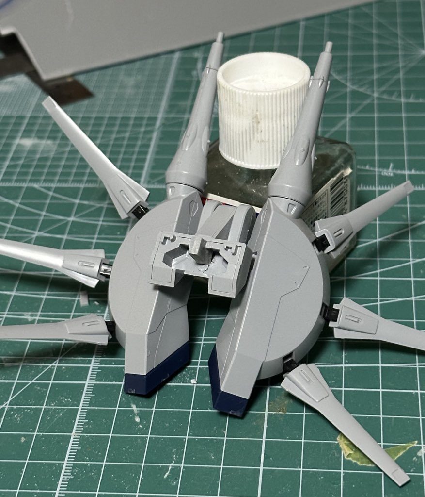 コアドッキングできるようにバックパックを加工