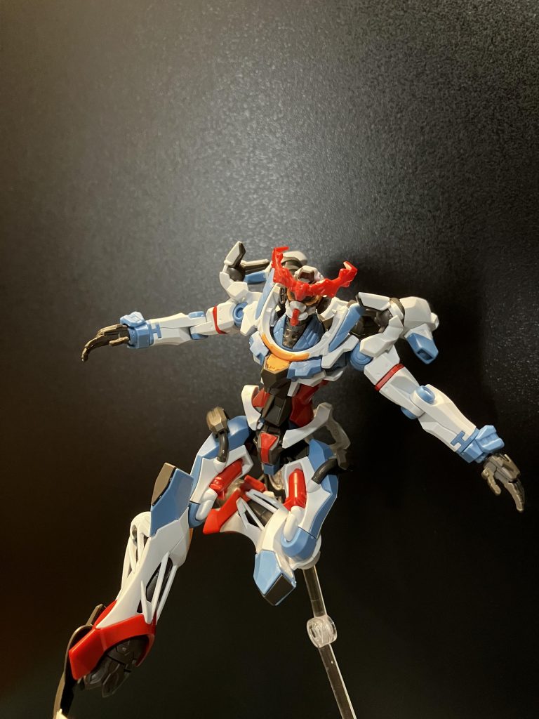 色んなところが自由に動かせるのでポージングしててすっごい楽しいです！