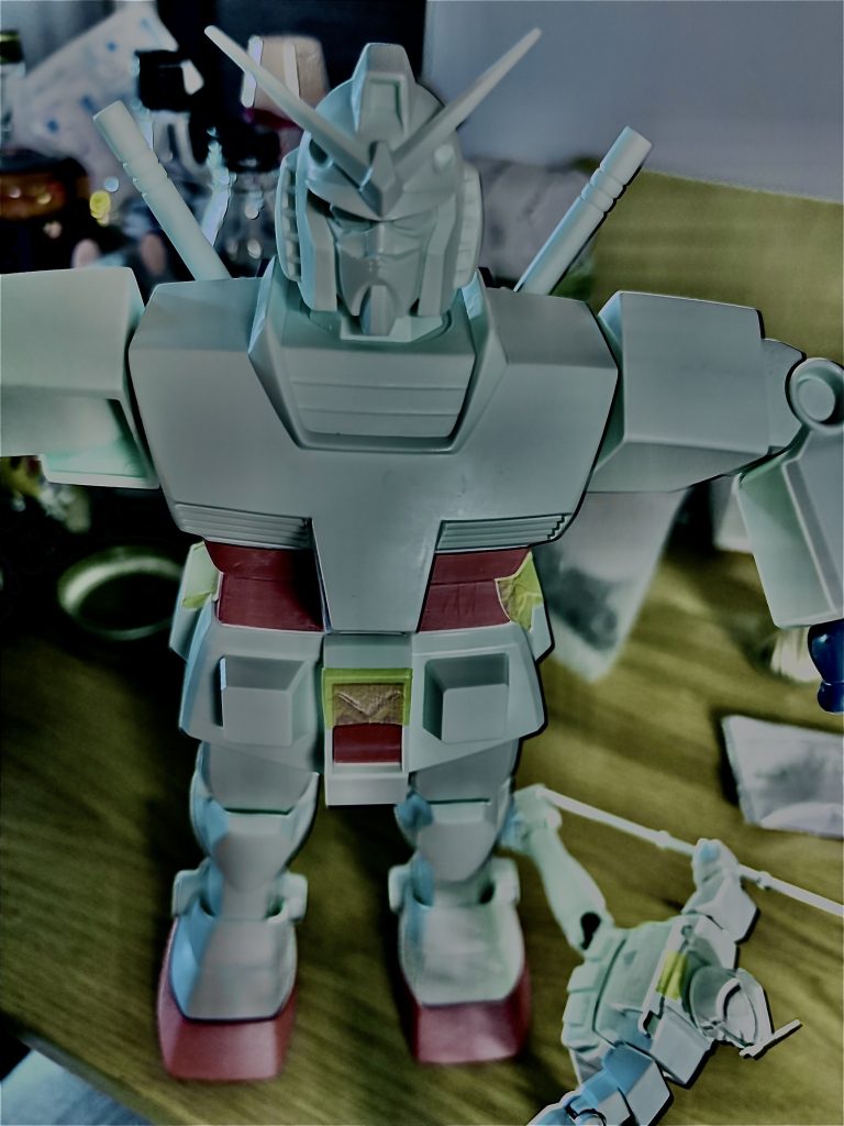 でっかい　ガンダム　６０分の１　素組み　完成　^_^ﾔｯﾄｺｻ
