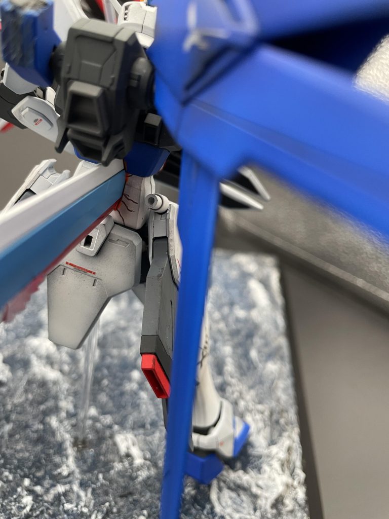 エクスカリバーの貫通表現で装甲のヒビを掘ってみました。、