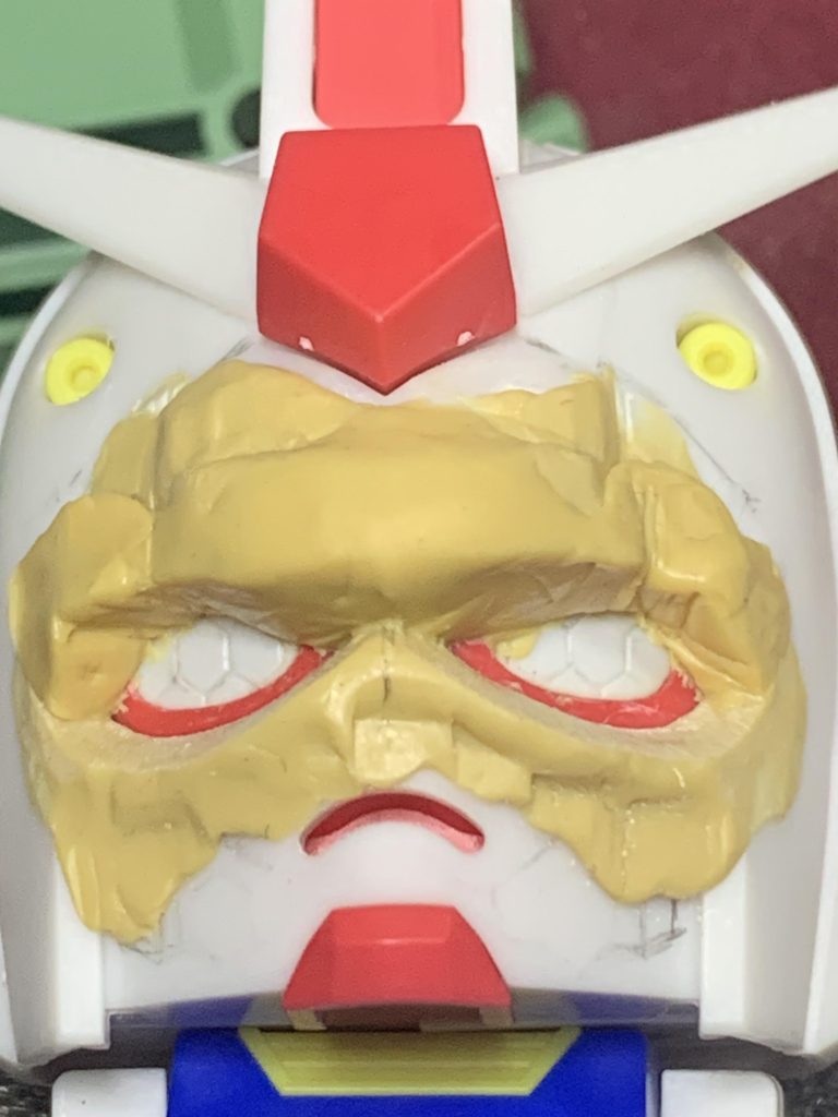 最初期の画像です。ガンプラくんベースの機体は13体目ですが、今回が最もややこしかった(笑)