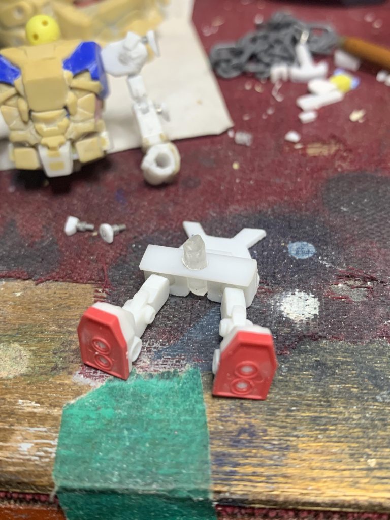 座り用の股関節パーツ