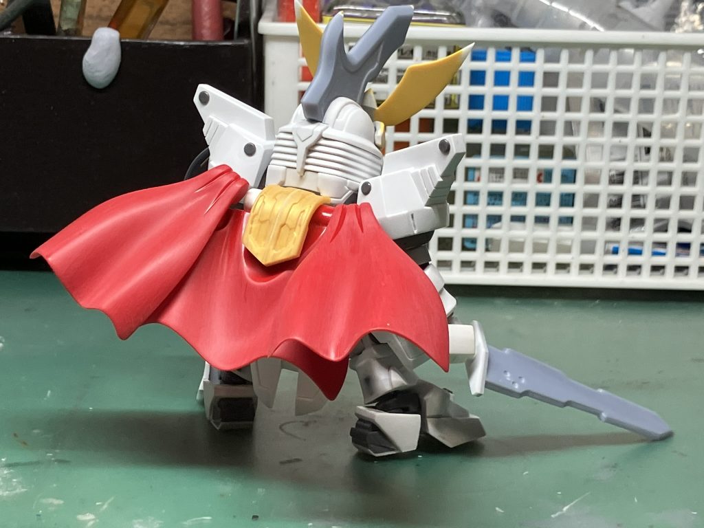 マントはバーサル騎士から持ってきています。