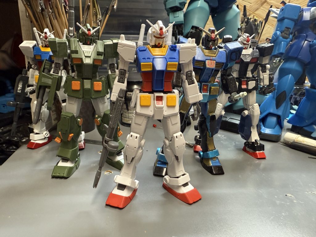 万博に行き、、あらためてガンダムのかっこよさを再認識。。。「あ、もちろん、パビリオンは入れませんでした。。涙」家にあるガンダムの中から、、オリジンのをチョイス。。