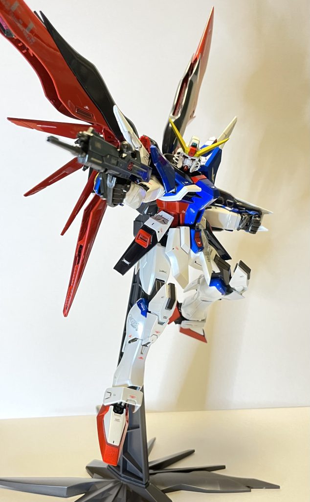 ZGMF-X42Sディスティニーガンダム–3枚目/制作者:フチお