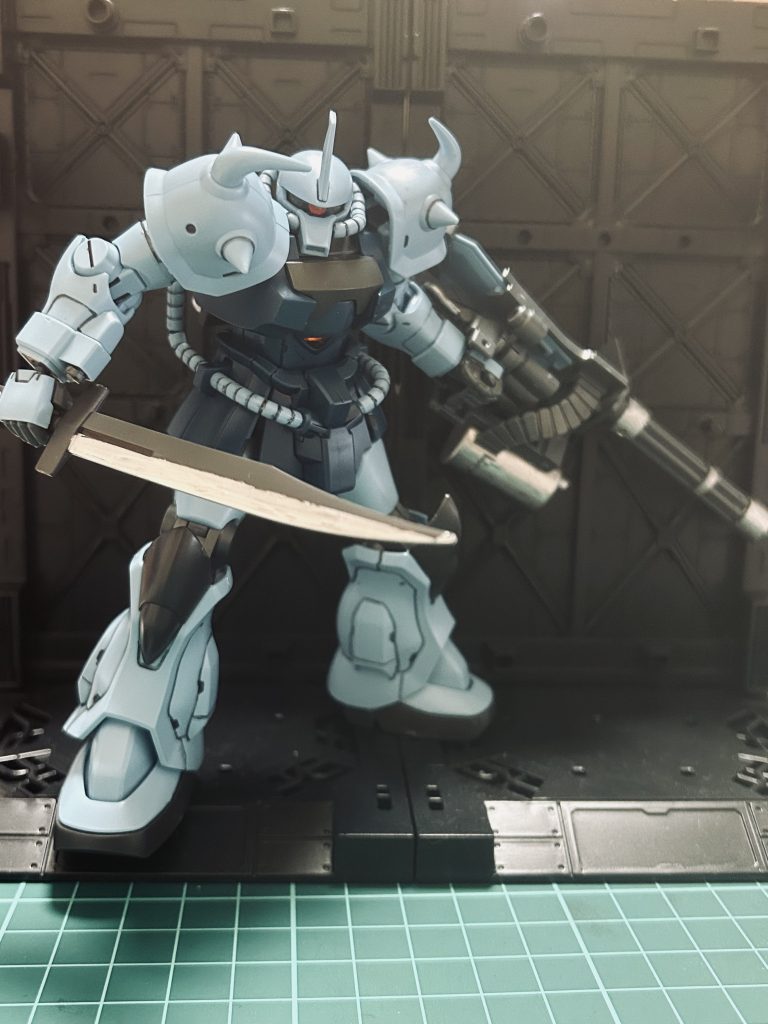 スミ入れのみしたものになりますこれはこれで渋くてカッコイイですねここからどういうふうに汚していくのか、それを想像するのも自分の楽しい過程です