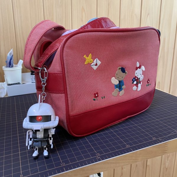 シャアザクくん　娘の保育園バックのキーホルダー