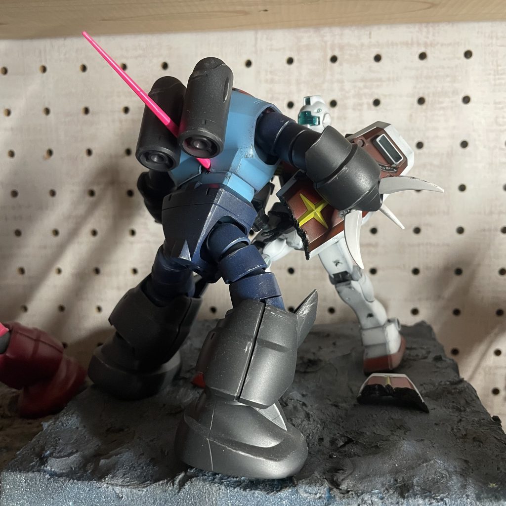 ジャブローで量産型ズゴック散る–3枚目/制作者：ogagaga