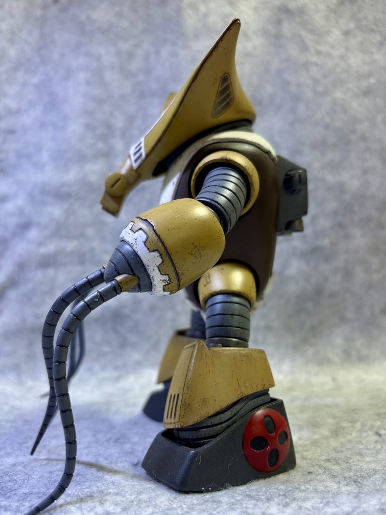 足は意外とすんなりアッガイとミキシングできました。